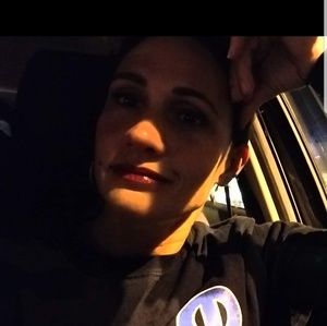 Meet your Posher, Aleshia